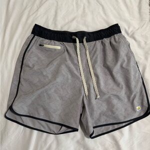 Men’s large Vuori shorts (size large, 5 inch inseam)
